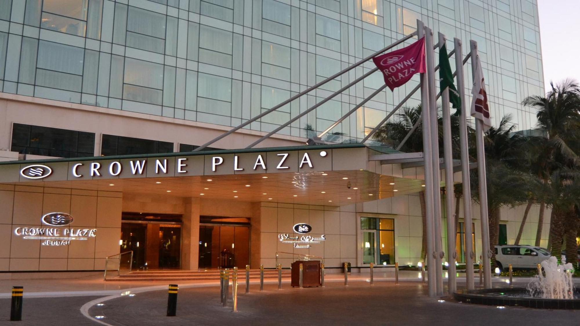Crowne Plaza Jeddah By Ihg Hotel Exterior photo The Crown Plaza Hotel in Dubai